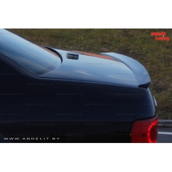 Лип спойлер на багажник для Audi A8 D2